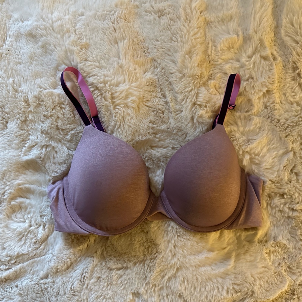 VS lilac bra